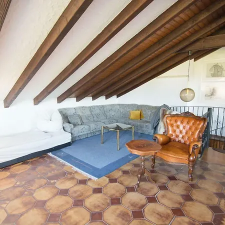Ferienhaus Bischof 度假居 *