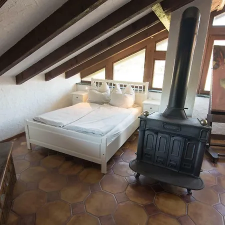 Ferienhaus Bischof 度假居