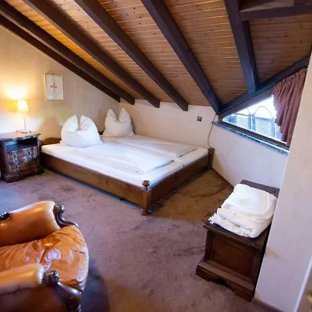 Ferienhaus Bischof 度假居
